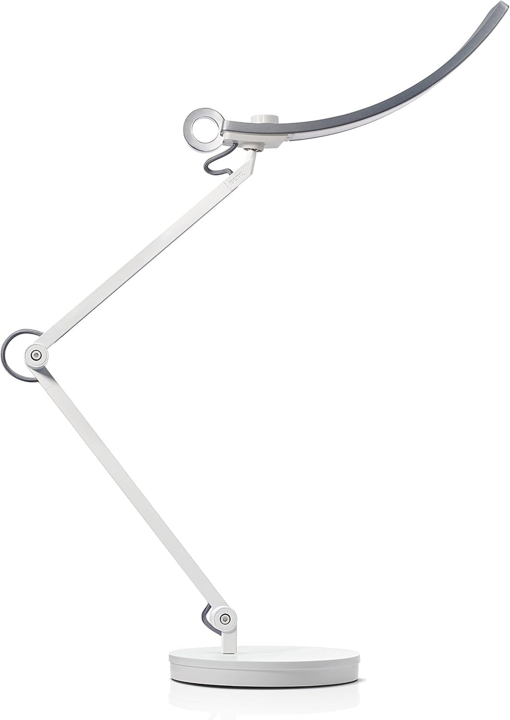 LED Desk Lamp with Auto-Dimming Q3105
