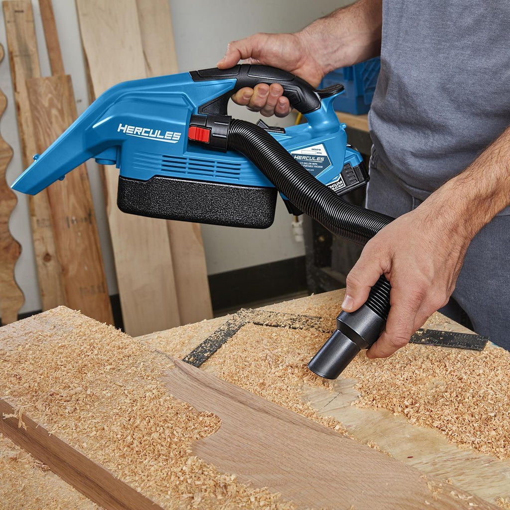 20V Cordless Wet/Dry Portable Vacuum D8943