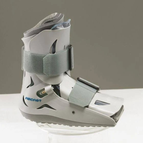 Large Short Pneumatic Walker D460555