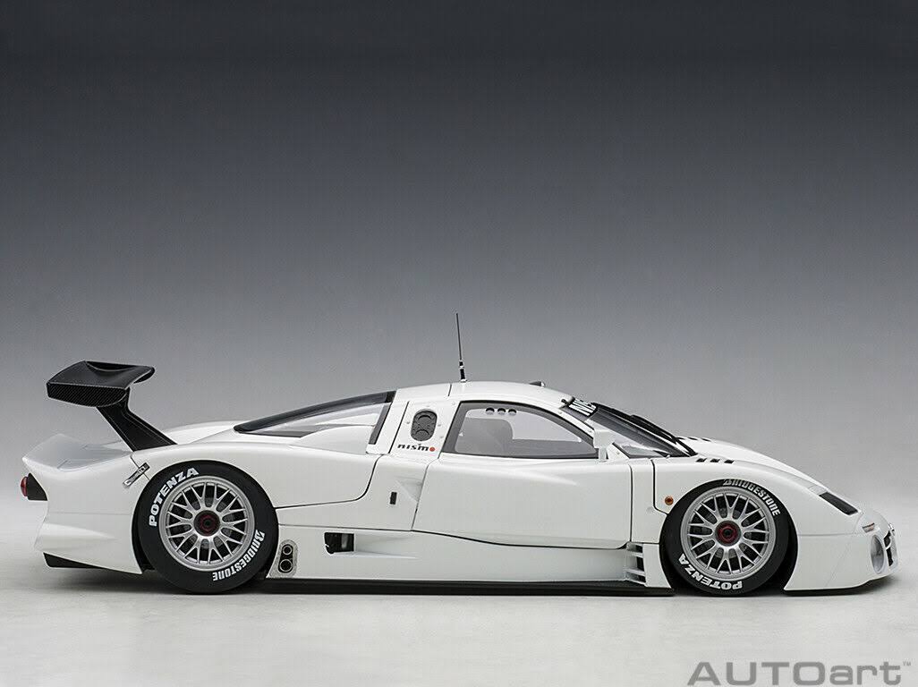 1/18 Diecast Model Car H79585