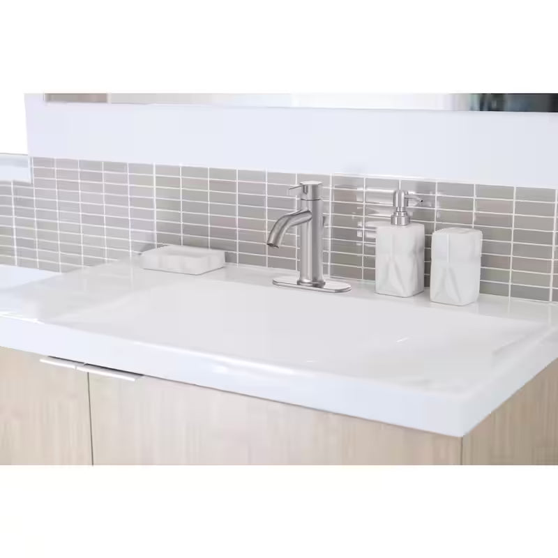Single-Handle Single-Hole Brushed Nickel Bathroom Faucet Q107654