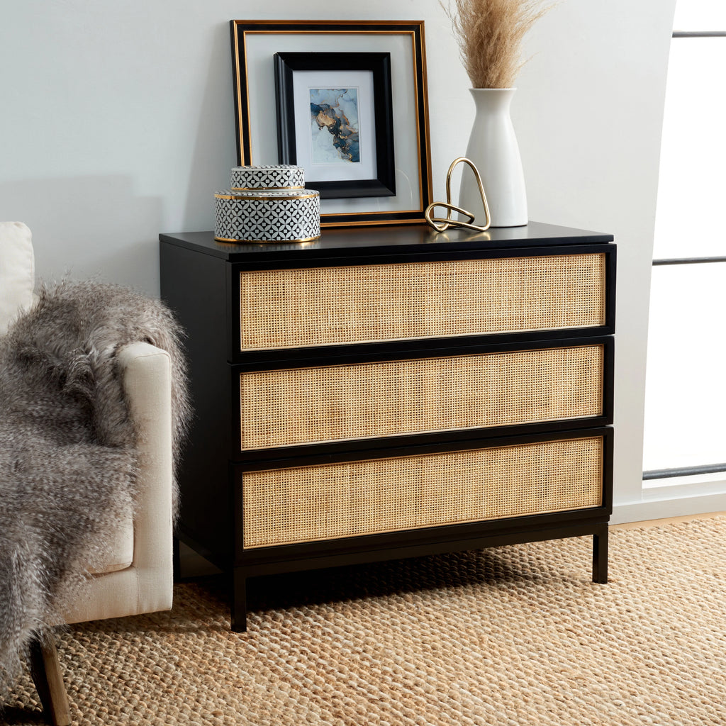 White 3 Drawer Dresser X845
