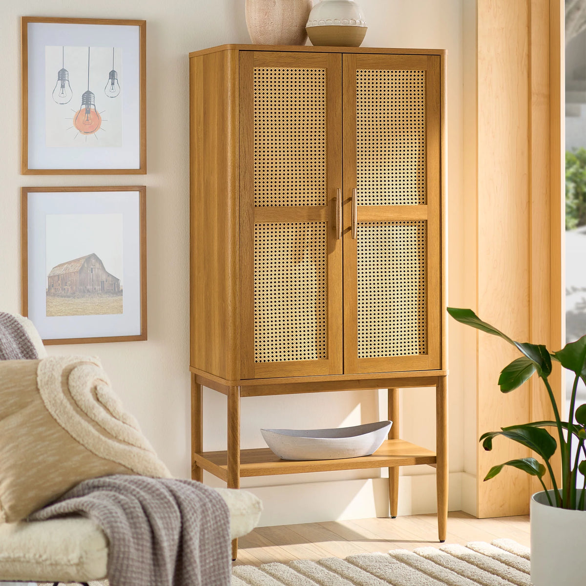 Storage Cabinet D324