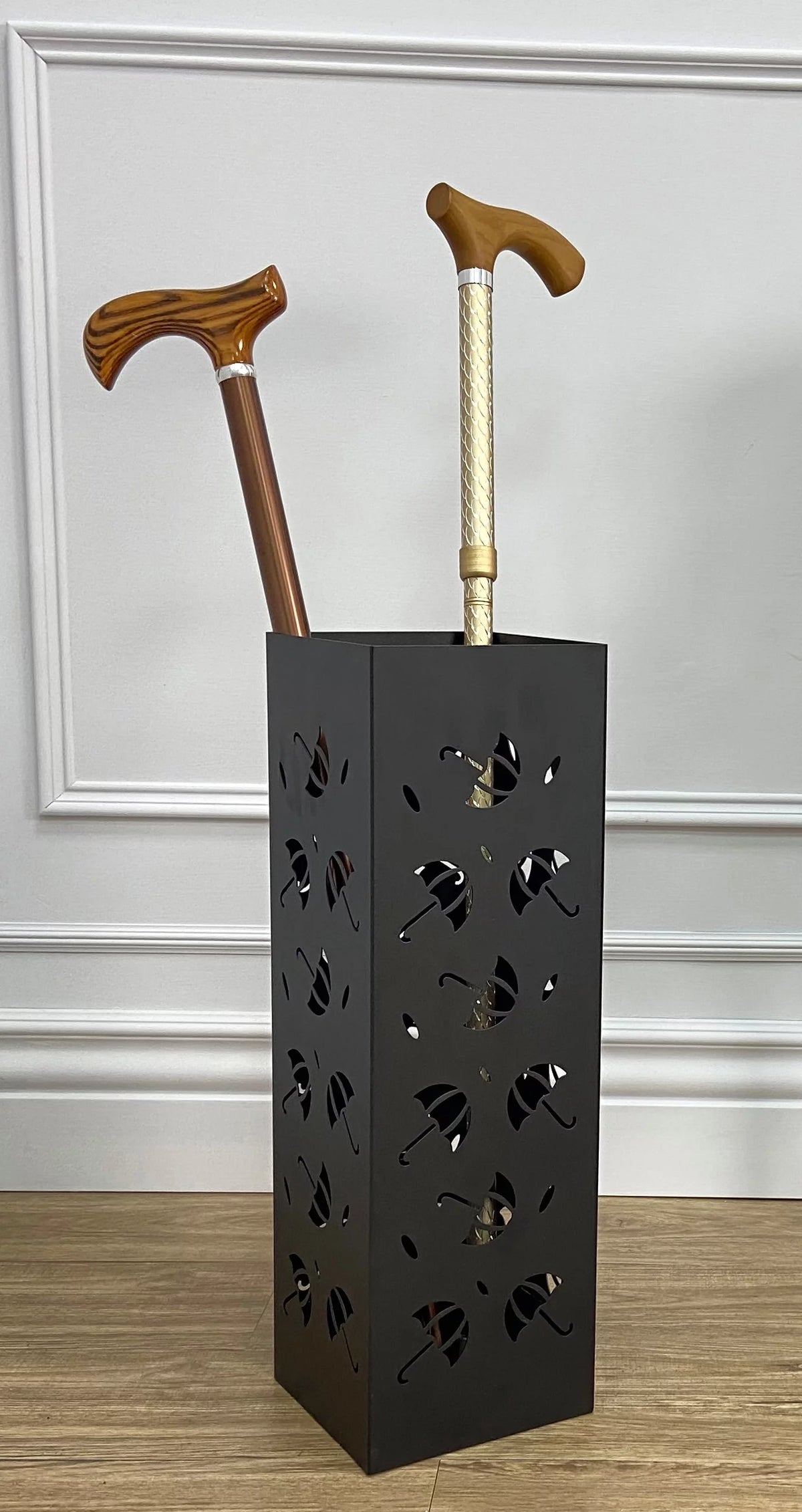 Metal Square Umbrella Holder F445