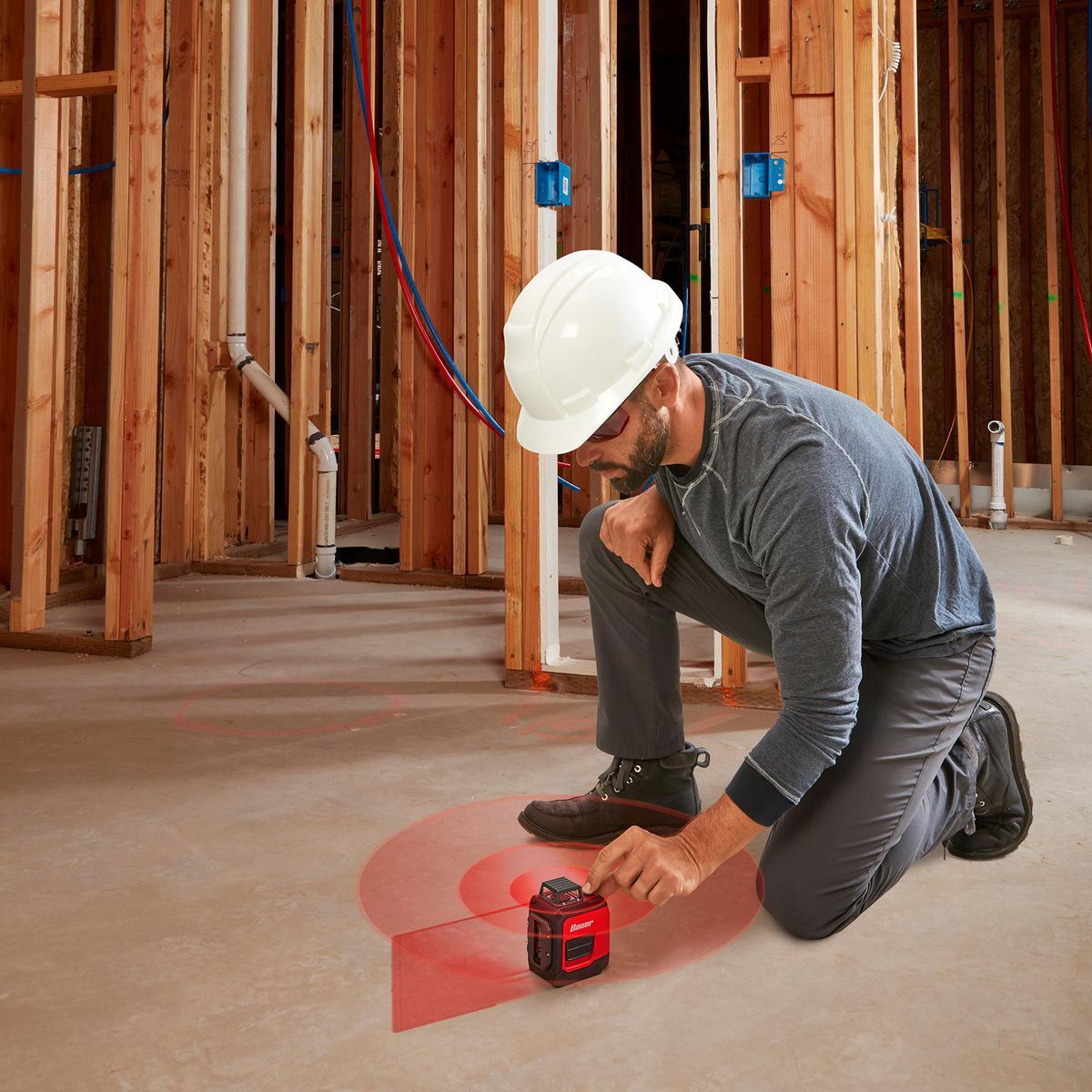 Self-Leveling 360 Horizontal Cross-Line Laser Level K717