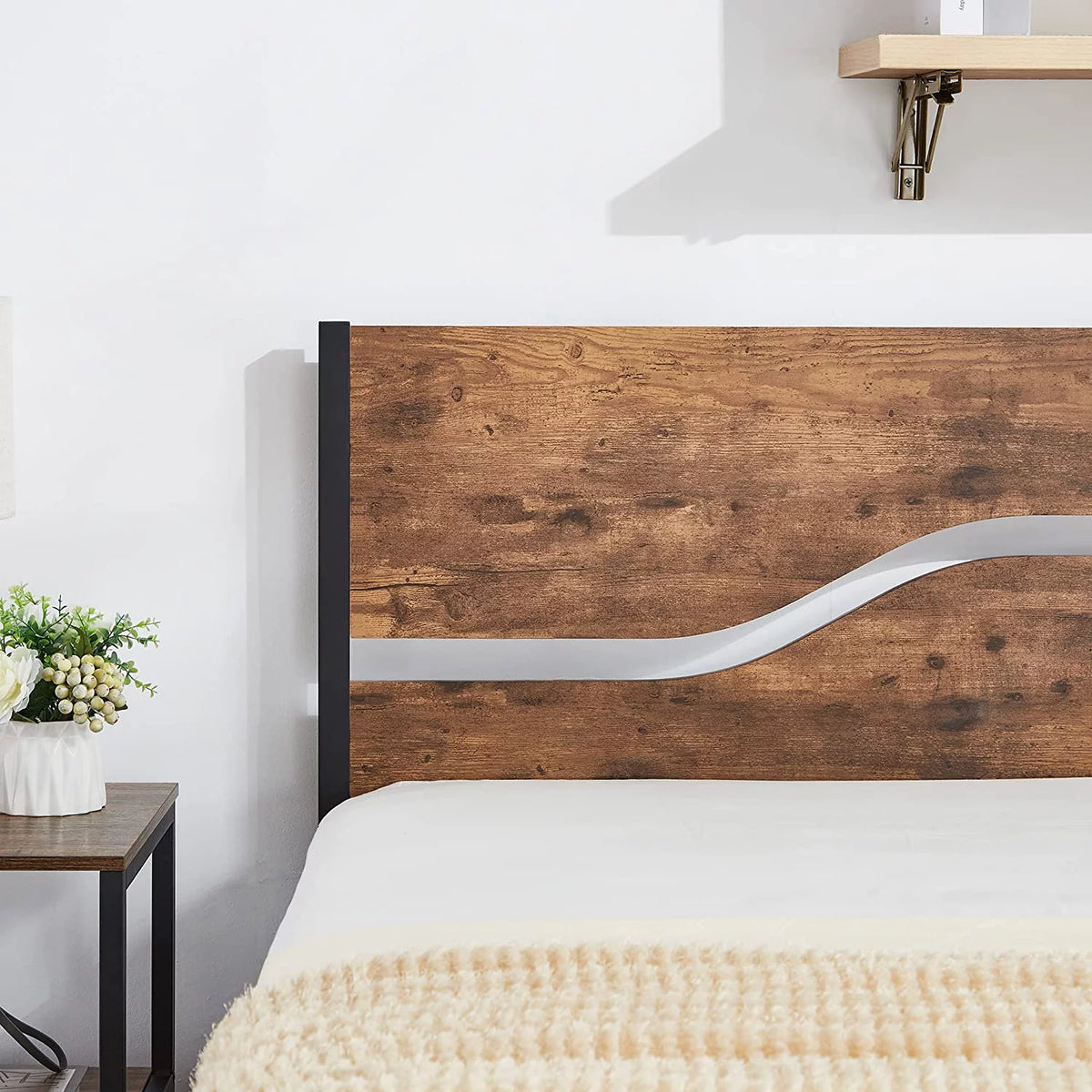 Twin Size Wood Headboard Platform Bed Frame S79150