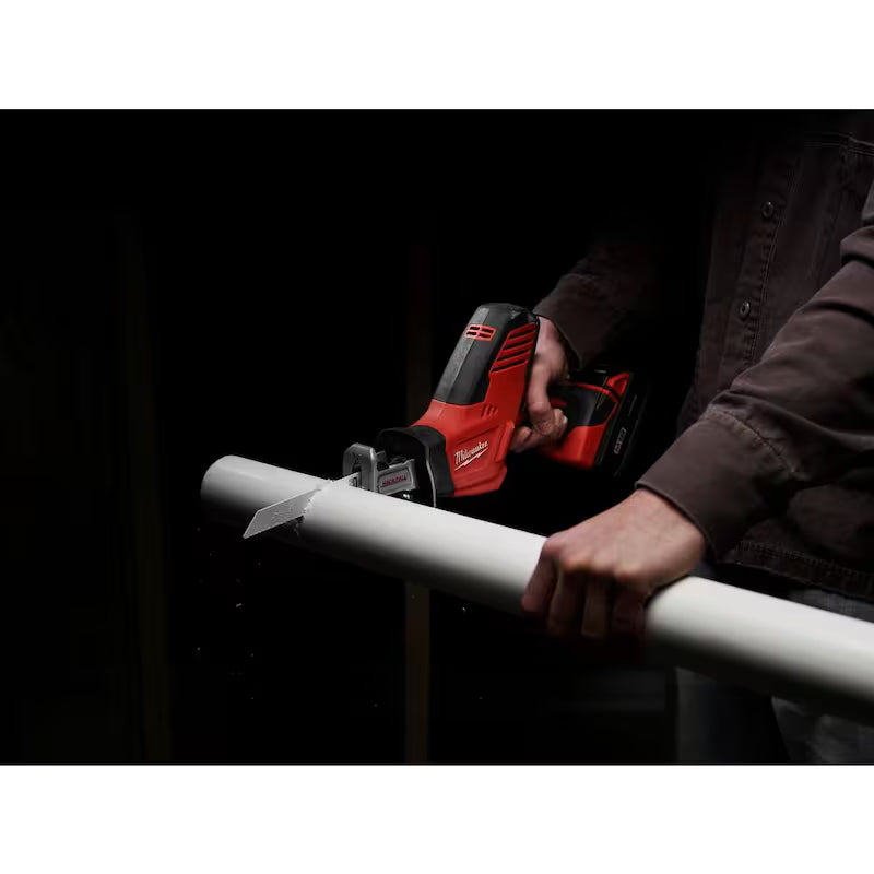18V Cordless Reciprocating Saw with Metal Cutting Saw Blade H38866