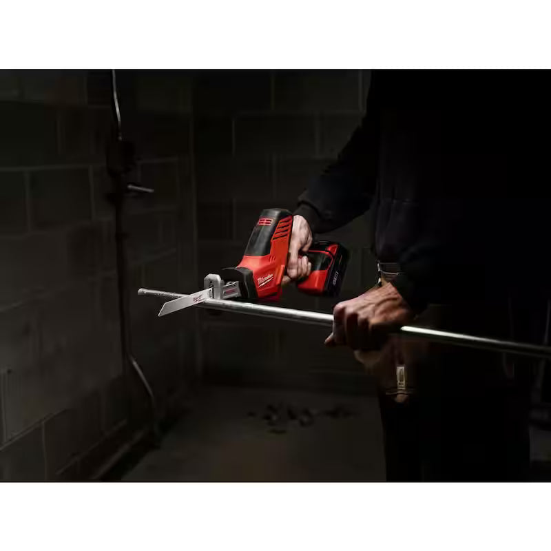 18V Cordless Reciprocating Saw with Metal Cutting Saw Blade H38866