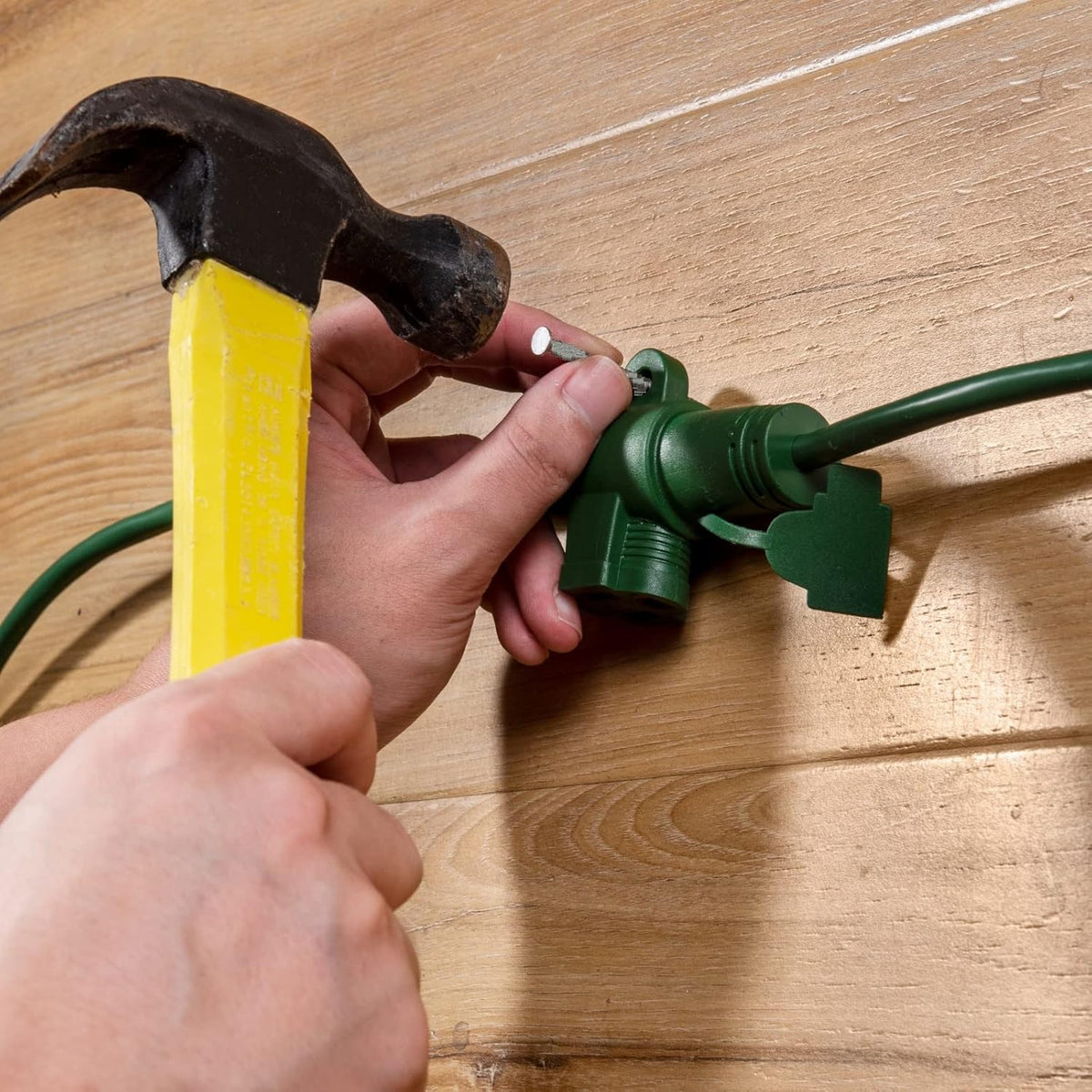 Outdoor Extension Cord with 7 Outlet Taps 35 Feet K14787