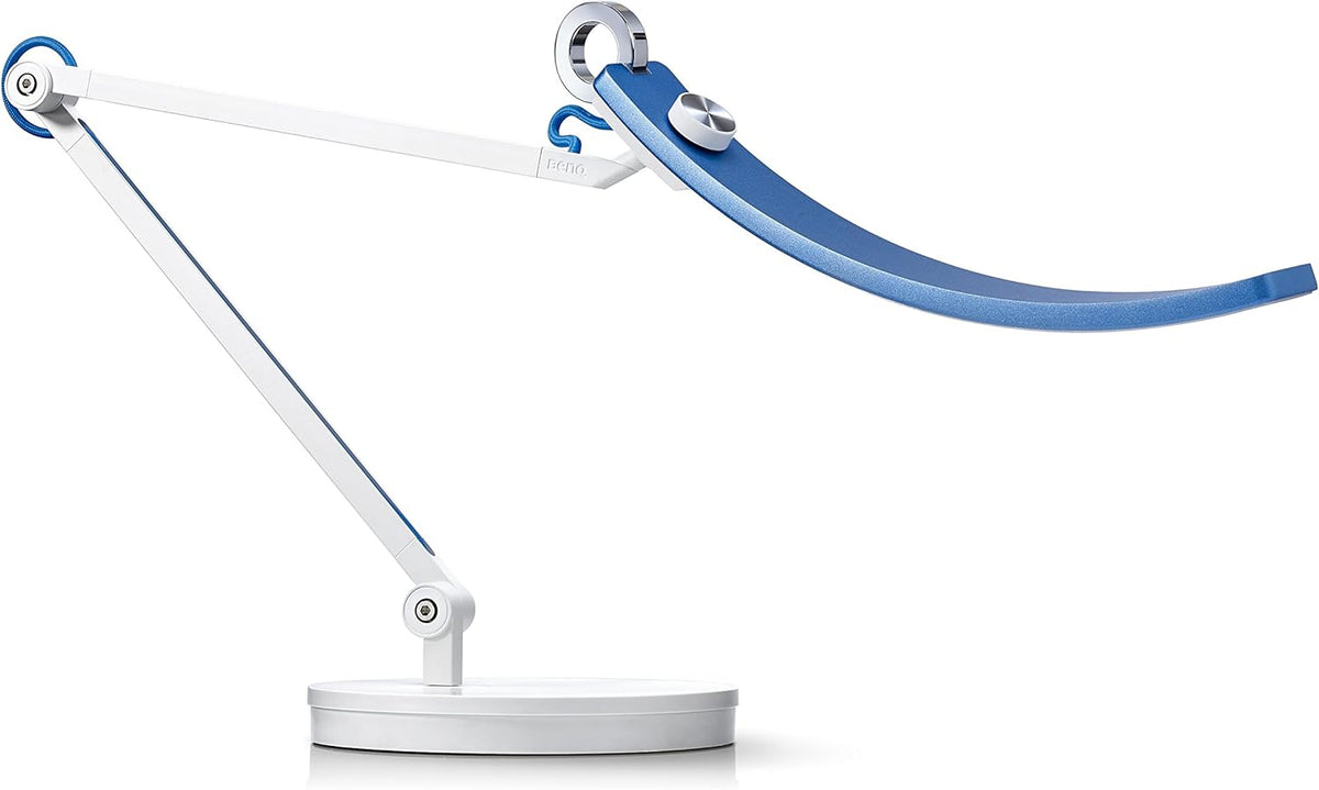 LED Desk Lamp with Auto-Dimming Q3105
