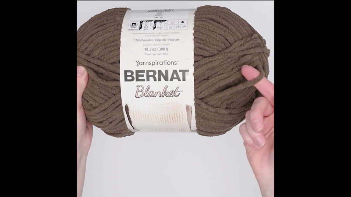 Super Bulky Polyester Yarn 2 Bundle P13208
