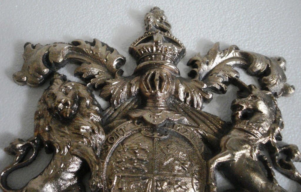 Antique Style Cast Wall Plaque Plate Pack of 2 F7444