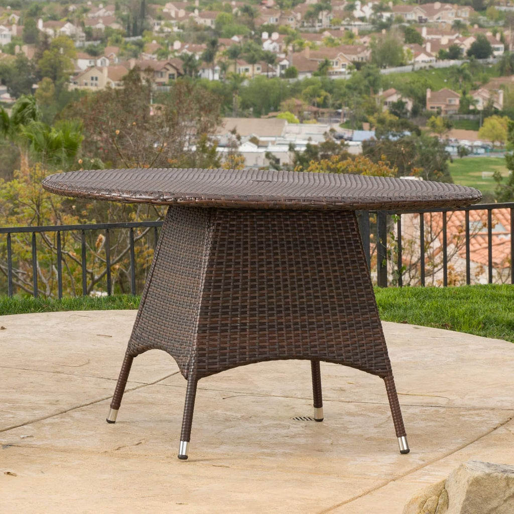 Round Dining Table V8492