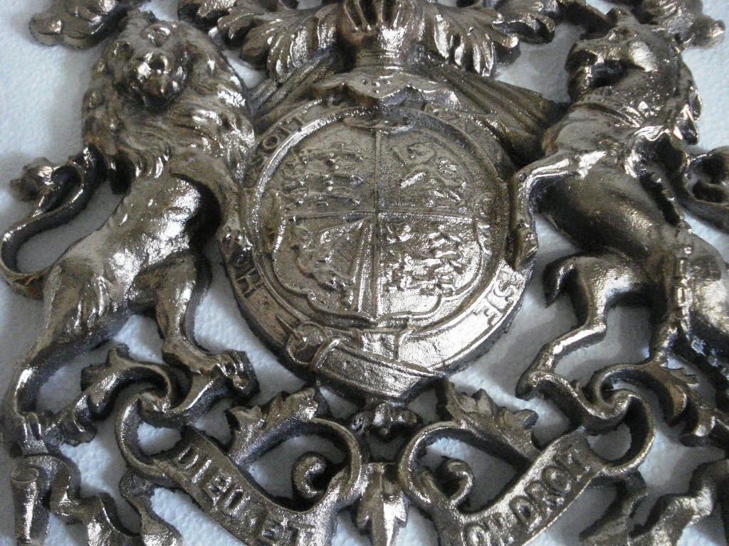 Antique Style Cast Wall Plaque Plate Pack of 2 F7444