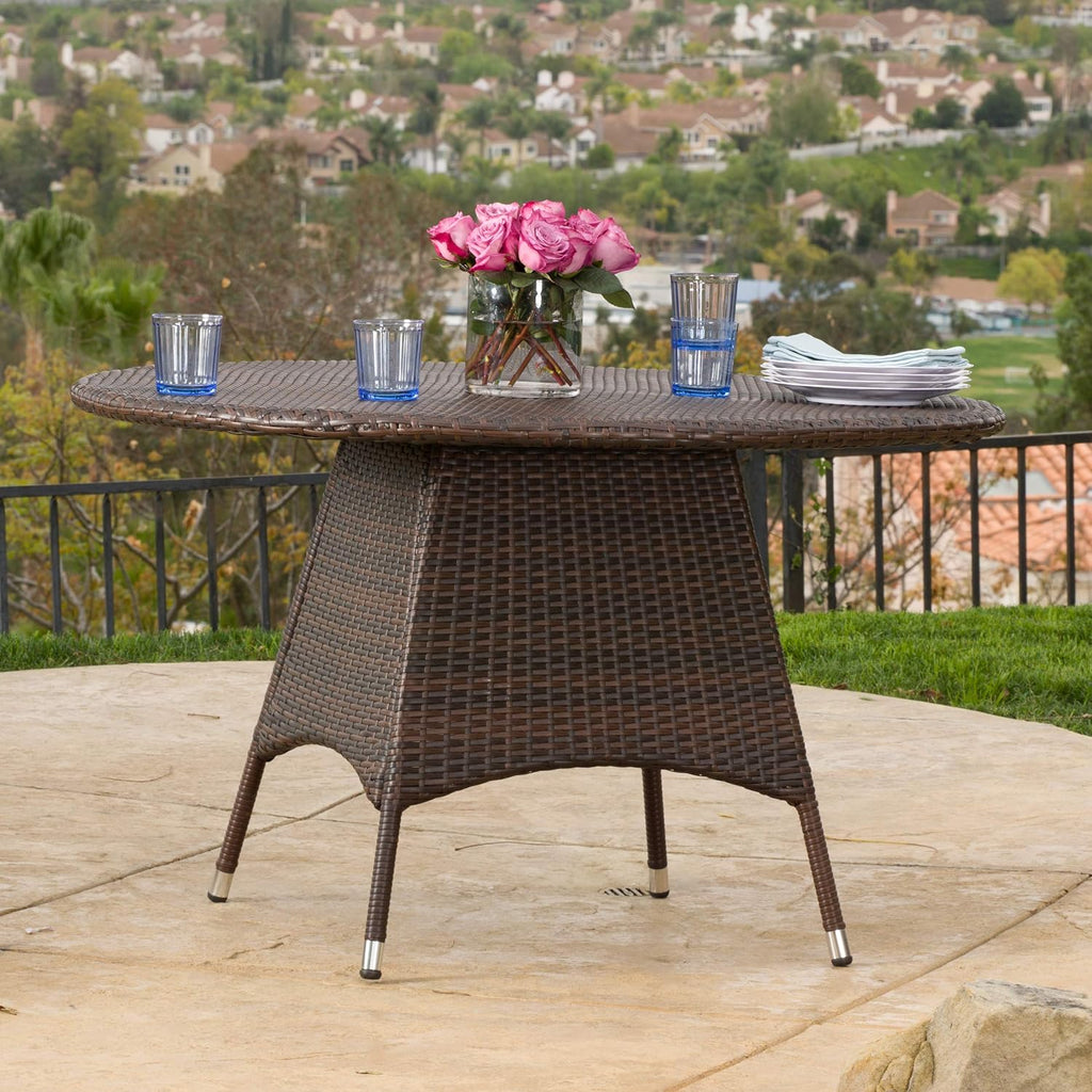 Round Dining Table V8492