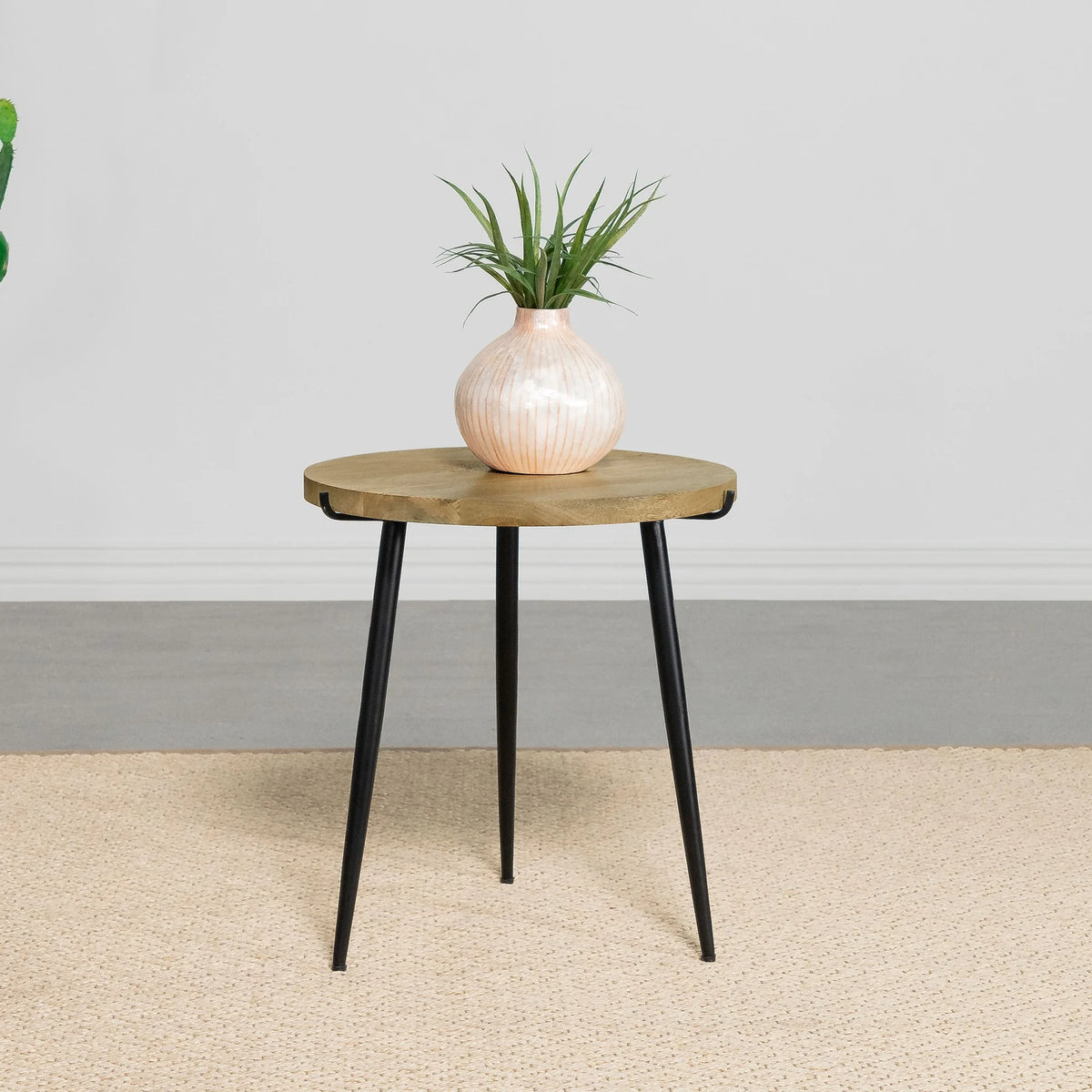 Solid Wood End Table U4537