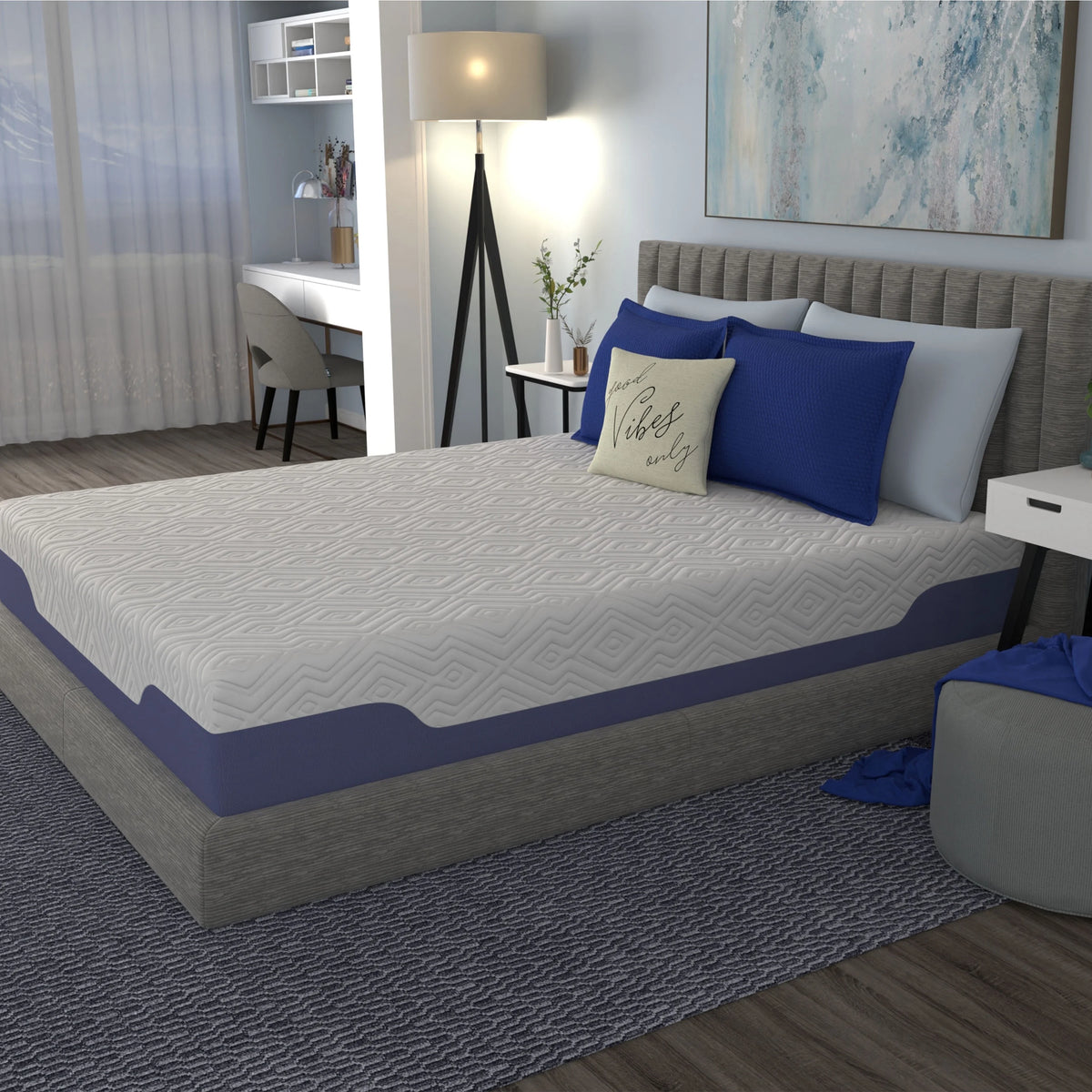 Queen Hybrid Memory Foam and Innerspring Mattress M397