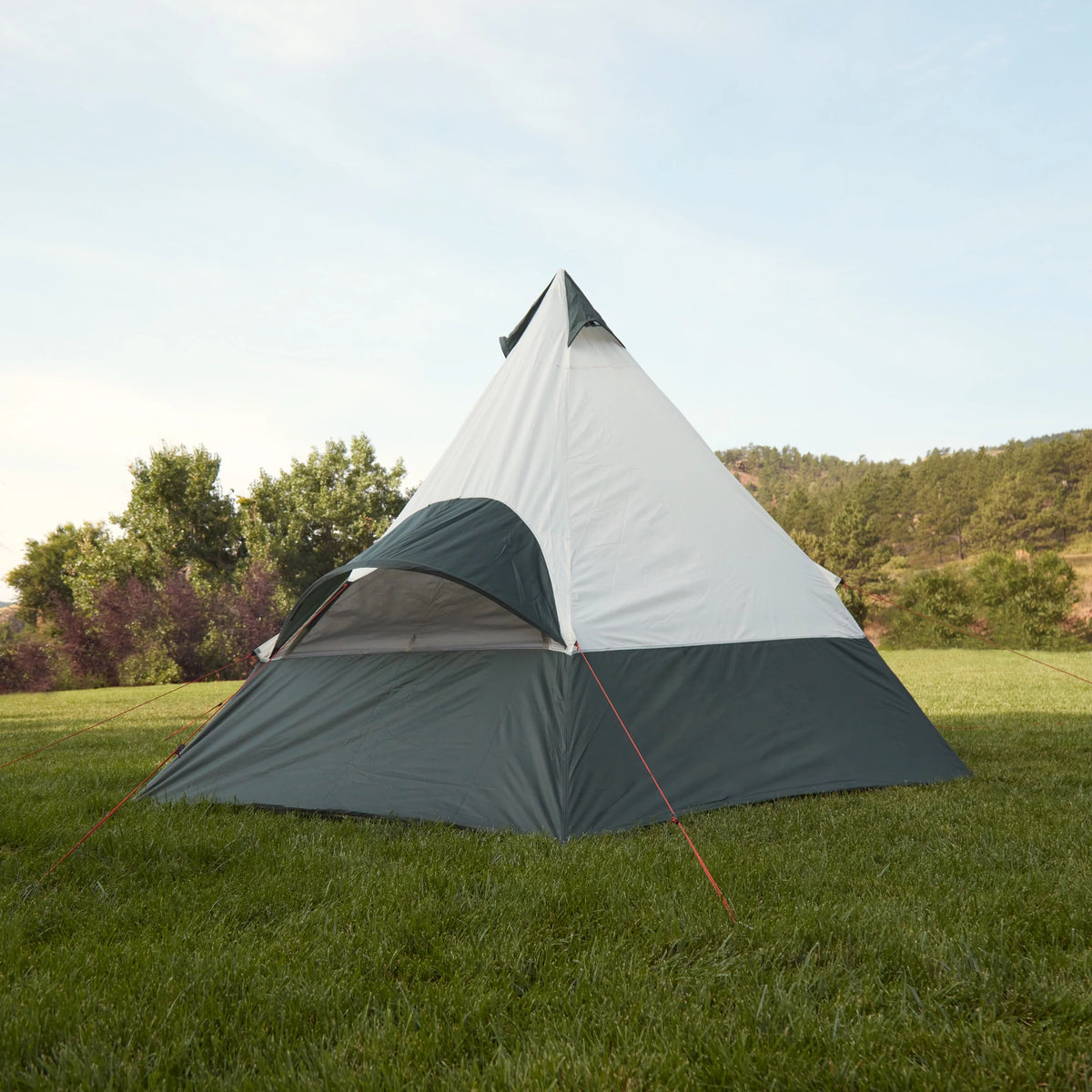 7-Person 1-Room Teepee Tent with Vented Rear Window, Green G70539