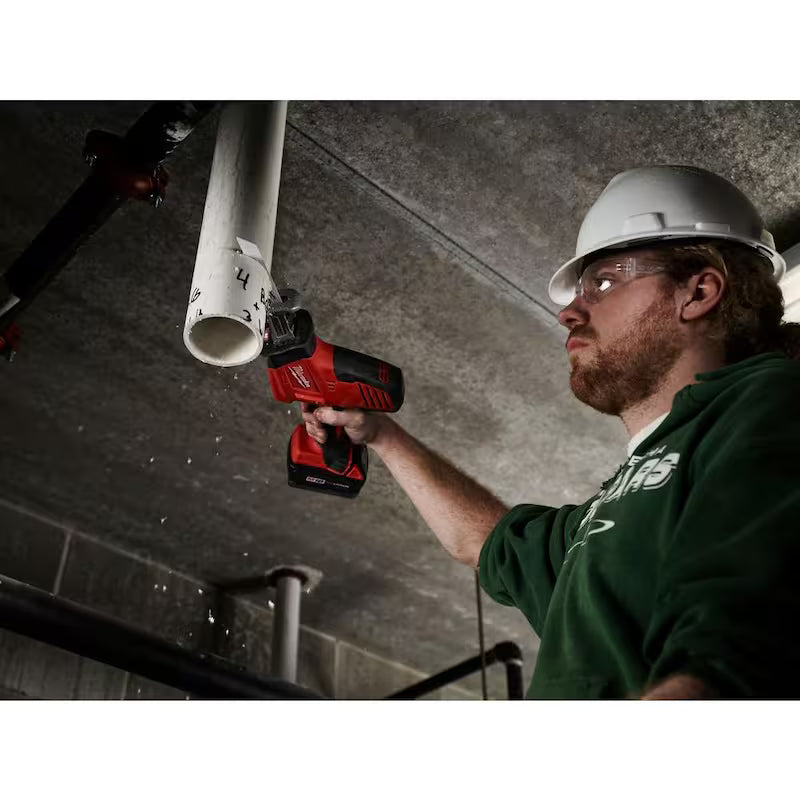 18V Cordless Reciprocating Saw with Metal Cutting Saw Blade H38866