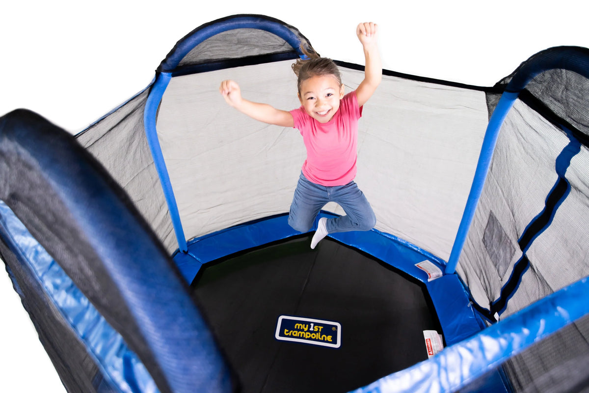 7-Foot Hexagon Trampoline J3451